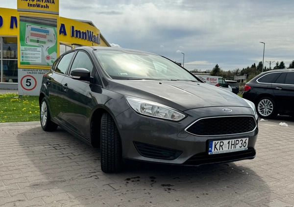 Ford Focus cena 41900 przebieg: 45007, rok produkcji 2018 z Kraków małe 781